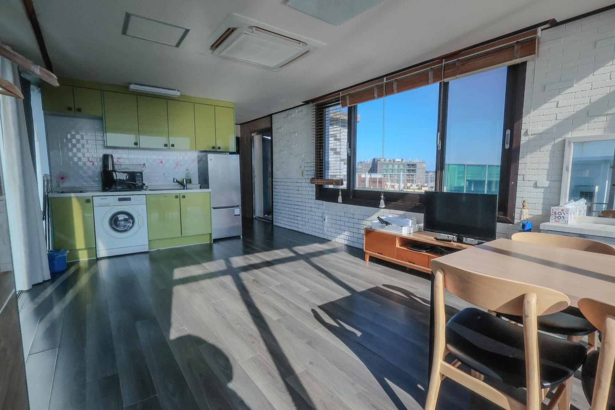 西姆故事度假屋 西归浦市 外观 照片